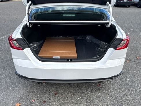 New 2026 Toyota Camry SE image 11