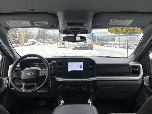 Used 2024 Ford F250 XLT w/ Snow Plow Prep Package image 34