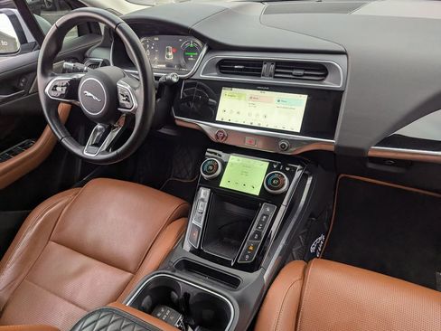Used 2020 Jaguar I-PACE SE image 32