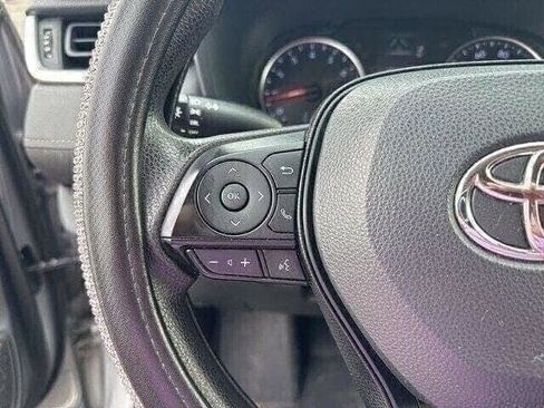 Used 2019 Toyota RAV4 LE image 26