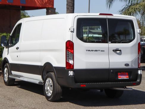Used 2025 Ford Transit 250 Low Roof w/ Exterior Upgrade Package RWD image 6