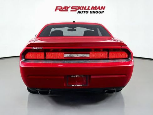 Used 2012 Dodge Challenger SXT Plus RWD image 6