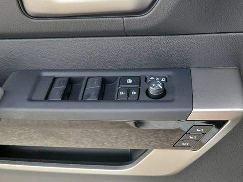 New 2026 Toyota Tundra Limited AWD/4WD image 19