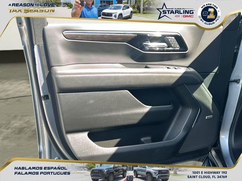 Certified 2025 Chevrolet Suburban Premier image 32