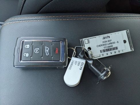 New 2026 Jeep Cherokee Laredo image 35