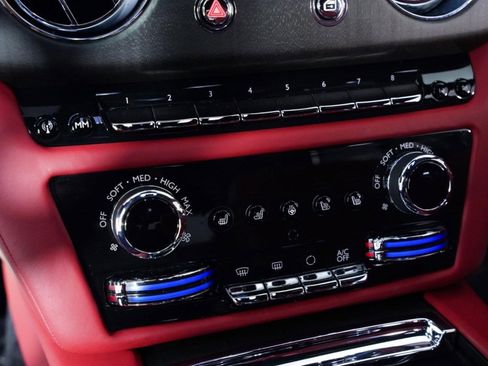 Used 2022 Rolls-Royce Ghost AWD/4WD image 57