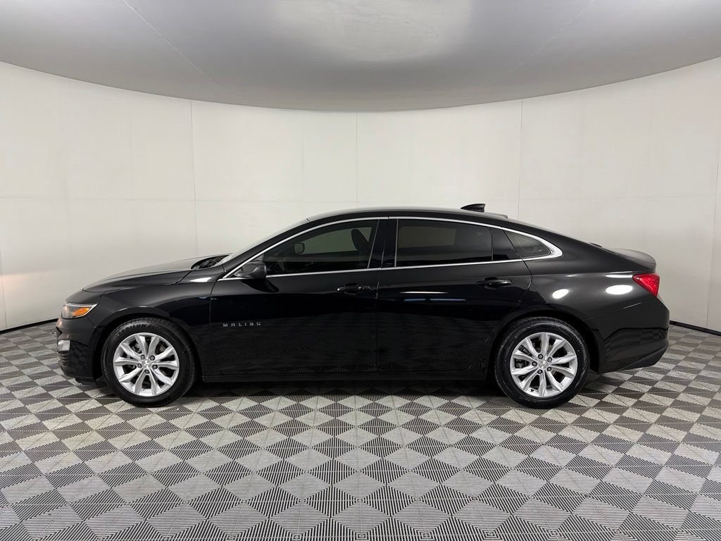 Used 2025 Chevrolet Malibu LT FWD image 10