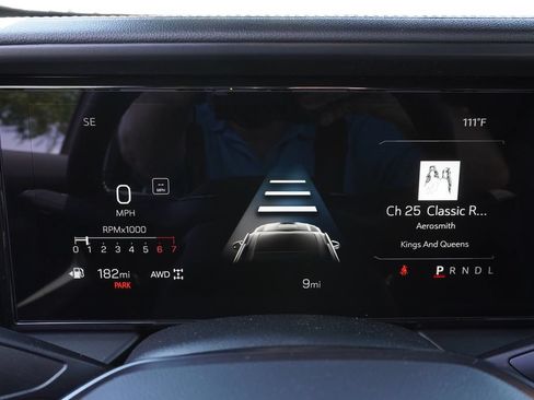 New 2026 GMC Terrain AT4 w/ Technology Package II AWD/4WD image 22