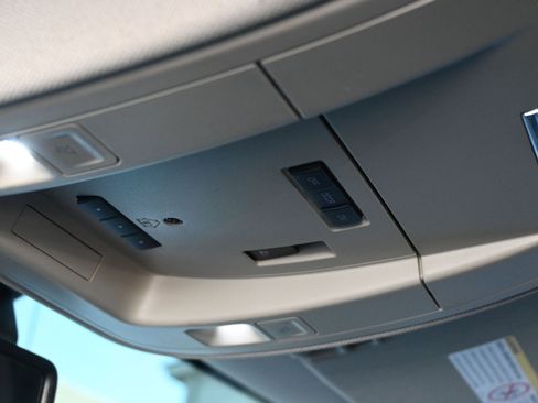 Used 2019 Chevrolet Silverado 3500 High Country w/ Duramax Plus Package image 30