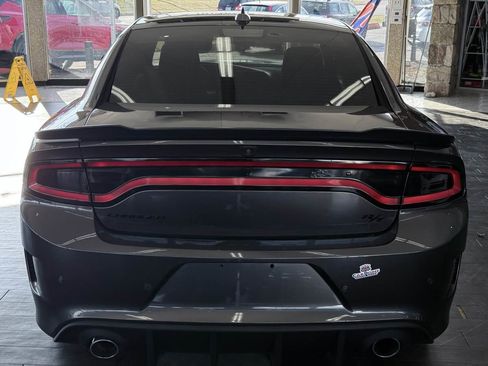 Used 2021 Dodge Charger R/T w/ Blacktop Package image 10