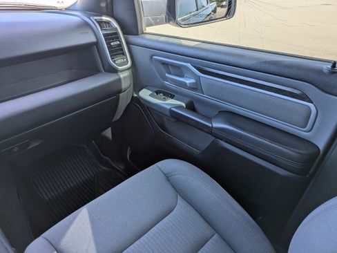 Used 2021 RAM 1500 Big Horn RWD image 17