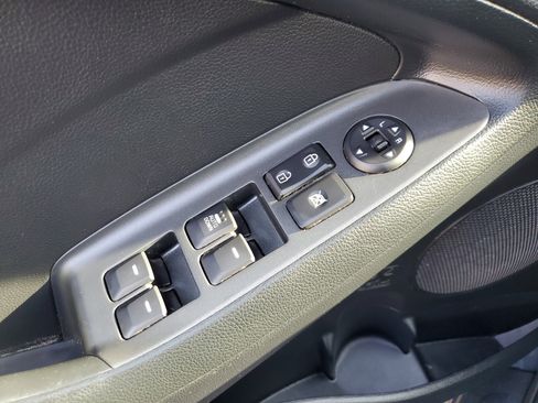 Used 2016 Kia Forte LX image 30