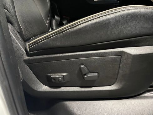 Used 2023 RAM 2500 Laramie image 13