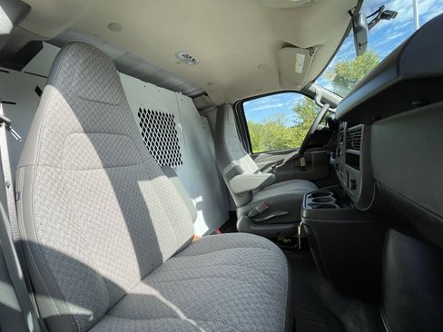 New 2025 Chevrolet Express 3500 w/ Driver Convenience Package image 11