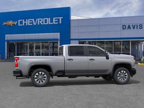 New 2026 Chevrolet Silverado 2500 Custom w/ Custom Value Package AWD/4WD image 5