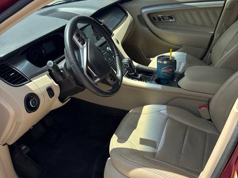 Used 2018 Ford Taurus SEL w/ Equipment Group 201A FWD image 23
