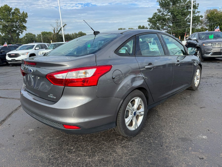 Used 2014 Ford Focus SE FWD image 5