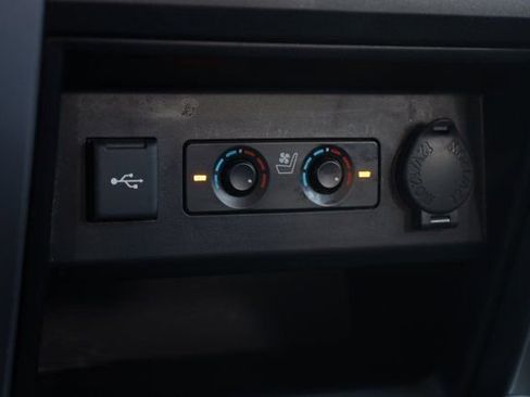 Used 2020 Toyota 4Runner Limited image 19