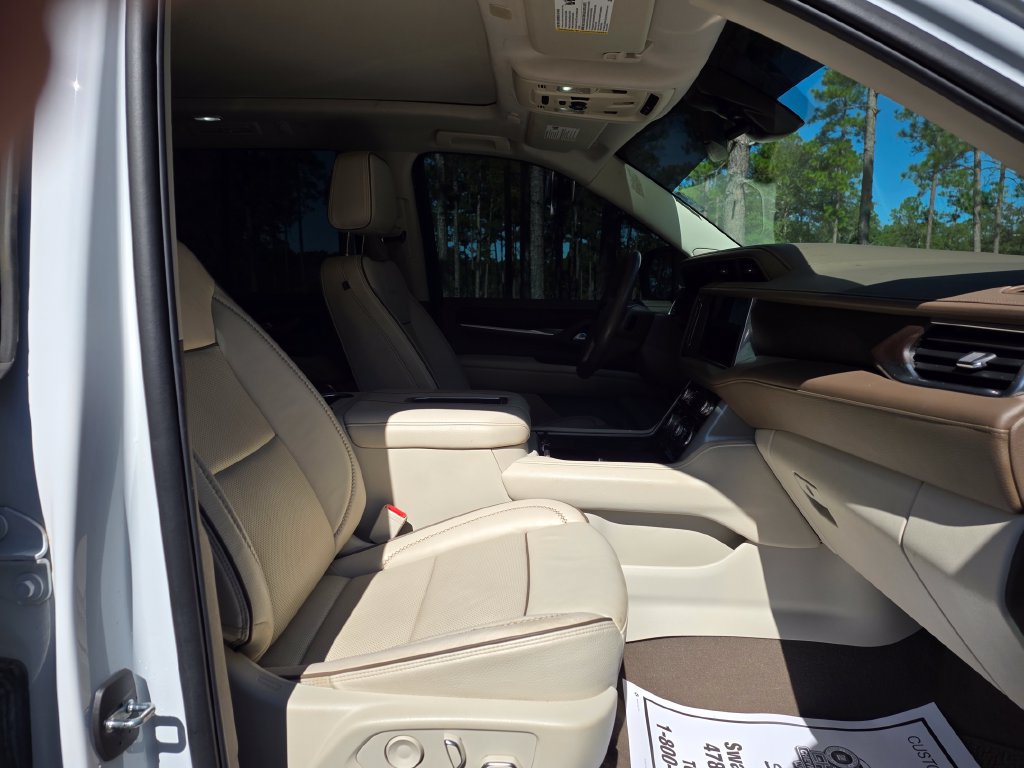 Used 2022 GMC Yukon Denali RWD image 27