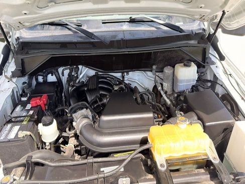Used 2020 Nissan NV 2500 SV w/ Navigation Package RWD image 19