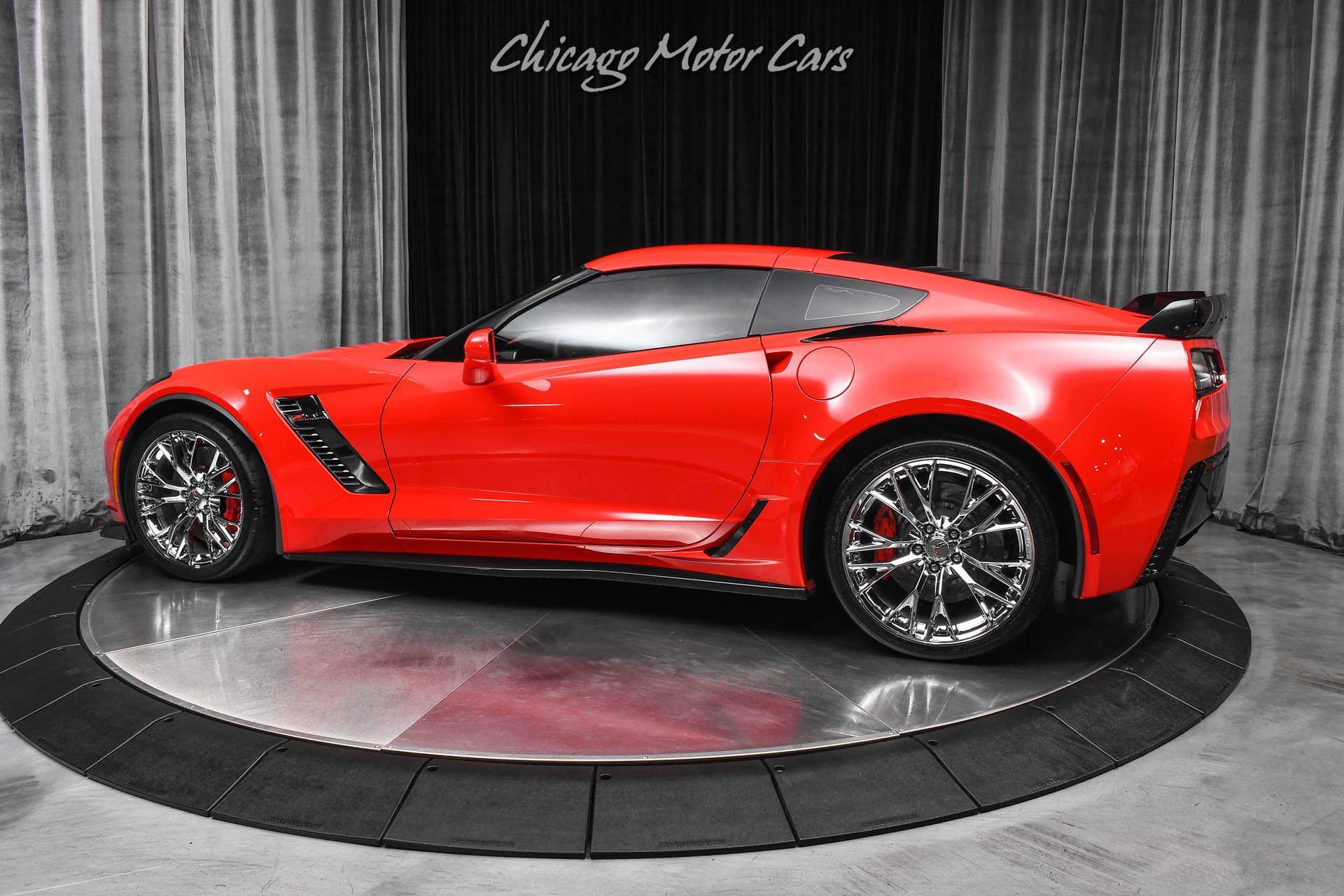 Used 2016 Chevrolet Corvette Z06 w/ 2LZ Preferred Equipment Group RWD image 38