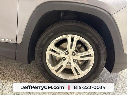 Used 2018 GMC Terrain SLE FWD image 31