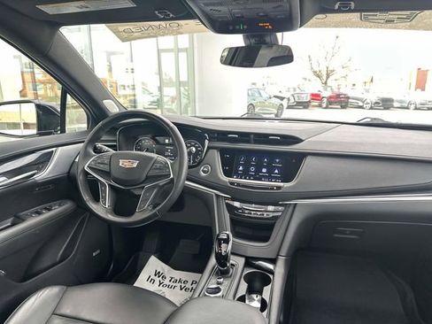 Certified 2024 Cadillac XT5 Premium Luxury w/ LPO, Floor Liner Package image 35