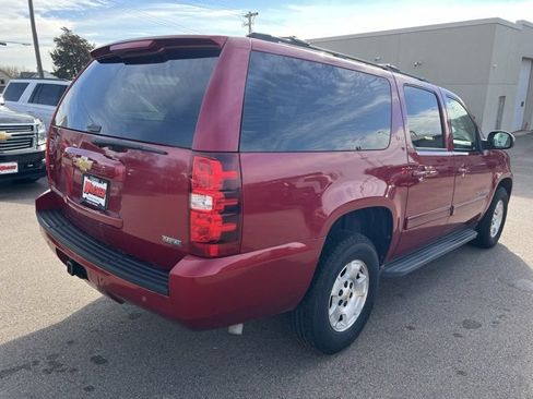 Used 2012 Chevrolet Suburban LT w/ Luxury Package image 3