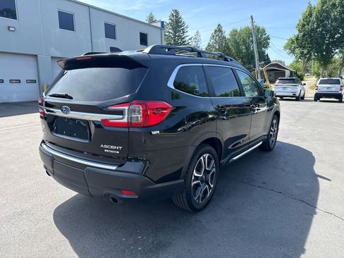 Used 2023 Subaru Ascent Limited w/ Technology Package AWD/4WD image 3
