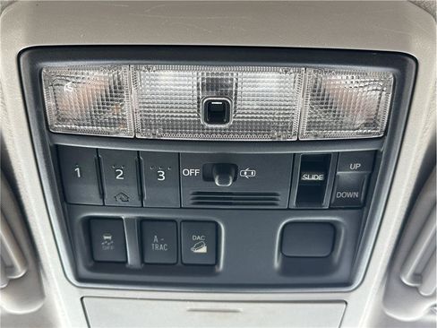 Used 2013 Toyota 4Runner SR5 w/ Premium Pkg AWD/4WD image 29