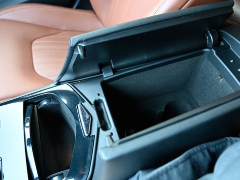 Used 2022 Maserati Ghibli Modena Q4 AWD/4WD image 31