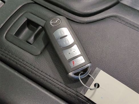 Used 2013 MAZDA MX-5 Miata Grand Touring w/ Premium Pkg image 35