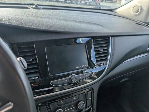 Used 2022 Buick Encore Preferred w/ Safety Package image 20