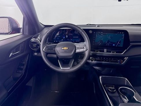 New 2026 Chevrolet Equinox LT w/ Safety and Technology Package image 25