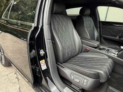 Used 2016 Bentley Flying Spur V8 AWD/4WD image 19