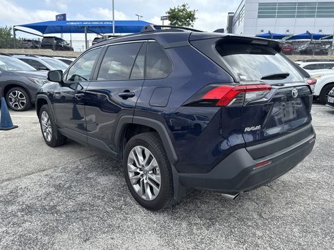 Used 2024 Toyota RAV4 XLE Premium FWD image 8