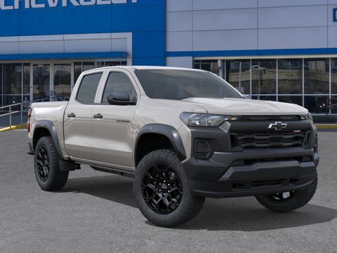 New 2026 Chevrolet Colorado Trail Boss AWD/4WD image 7