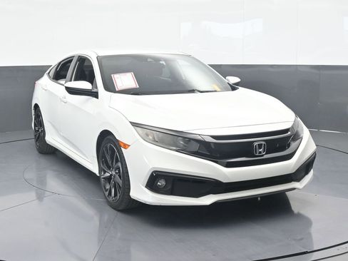 Used 2020 Honda Civic Sport image 9