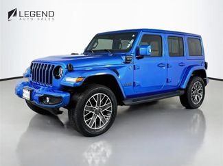 Used 2023 Jeep Wrangler Unlimited Sahara AWD/4WD video 1
