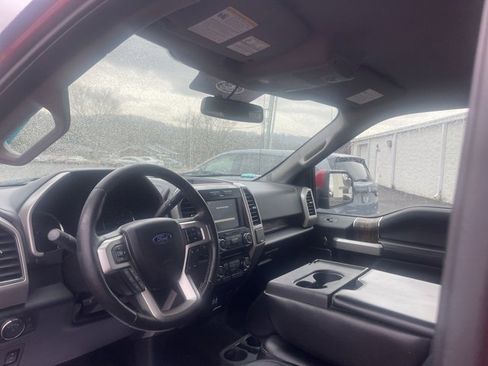 Used 2018 Ford F150 Lariat image 36