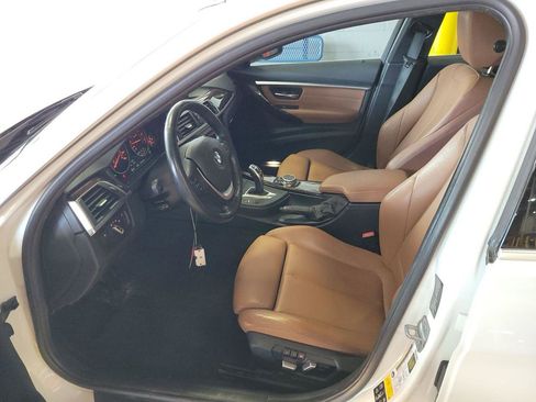 Used 2017 BMW 330i xDrive Sedan image 6