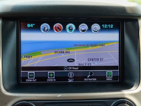 Used 2017 GMC Yukon Denali w/ Open Road Package AWD/4WD image 55