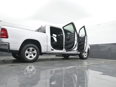 Used 2025 RAM 1500 Big Horn AWD/4WD image 78