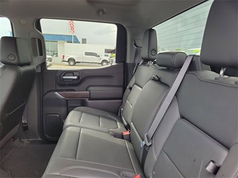 Used 2019 GMC Sierra 1500 SLT image 10