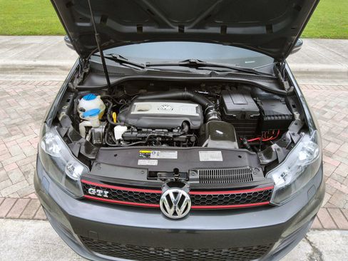 Used 2014 Volkswagen GTI Wolfsburg Edition FWD image 38