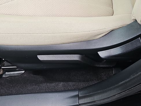 Used 2018 Subaru Impreza 2.0i image 10