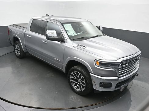 Used 2025 RAM 1500 Limited AWD/4WD image 46