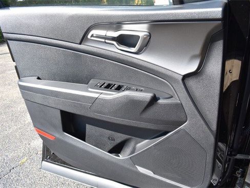 New 2026 Kia Sportage LX image 29