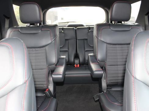 New 2026 Ford Explorer ST-Line w/ ST-Line Street Pack RWD image 13