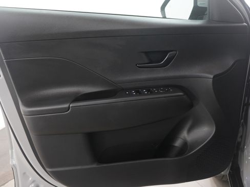 Certified 2026 Hyundai Kona SE image 19